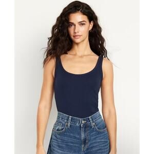 NWT Old Navy Set  of 3 First Layer tank tops Marroon / White / Navy Size Small